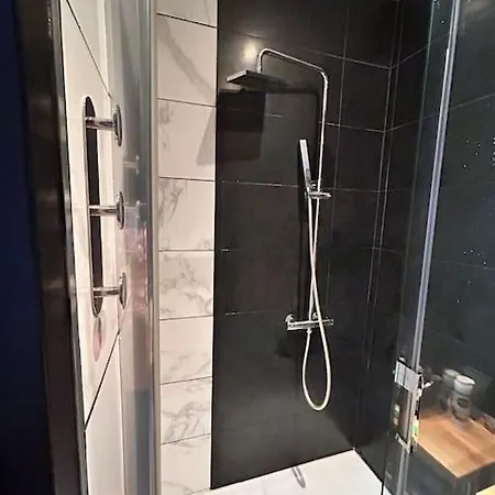 Cosy Centre * Αζάτσιο