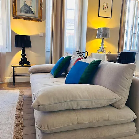 Cosy Centre * Αζάτσιο